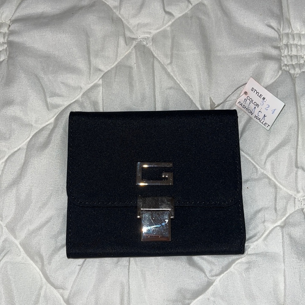 3/$15 Black G Nylon Wallet